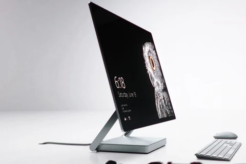 Surface Studio - máy tính để bàn đầu tiên của Microsoft có gì hay?