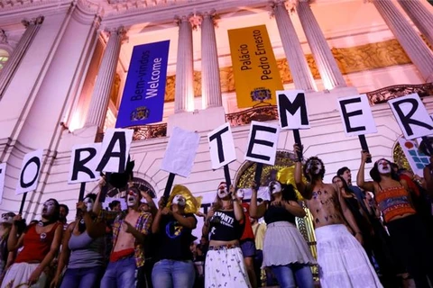 Người biểu tình phản đối Chính phủ ở Brazil. (Nguồn: Reuters)