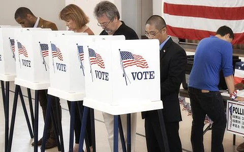 Wisconsin kiểm lại phiếu, bà Clinton có thể "lội ngược dòng"?
