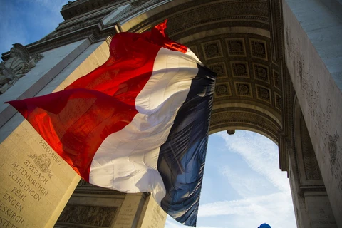 Thượng viện Pháp bác bỏ dự thảo ngân sách của đảng cầm quyền