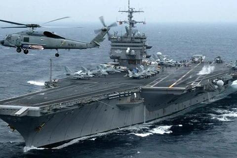 Tàu sân bay Mỹ thuộc biên chế Hạm đội 5 ở Bahrain. (Nguồn; islamicinvitationturkey.com)