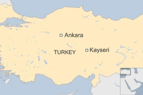 Nổ xe buýt chở binh sỹ Thổ Nhĩ Kỳ, đã có thương vong 