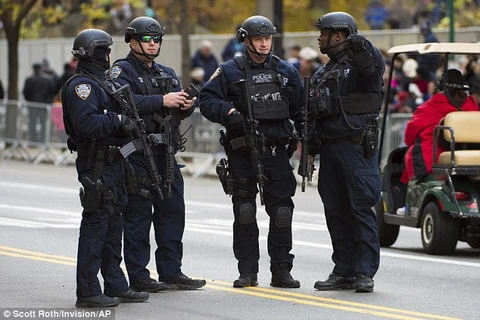 Cảnh sát vũ trang của New York. (Nguồn: AP)