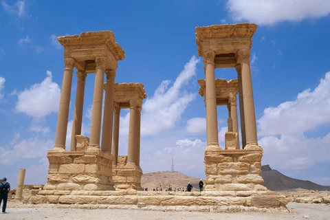 Công trình kiến trúc Tetrapylon nổi tiếng nhất ở thành phố cổ Palmyra. (Nguồn: Alamy)