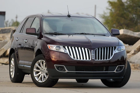 Lincoln MKX.