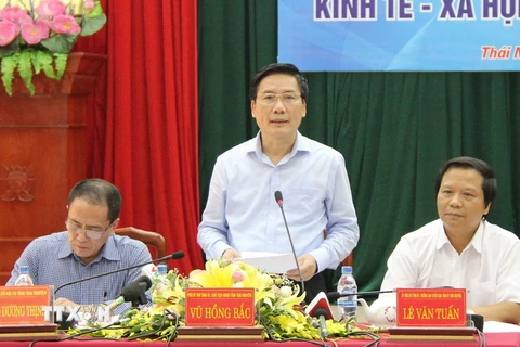 Ông Vũ Hồng Bắc, Chủ tịch Ủy ban Nhân dân tỉnh chủ trì cuộc họp báo. (Ảnh: Hoàng Nguyên/TTXVN)