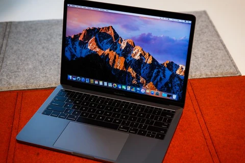 Nhiều người dùng phàn nàn MacBook Pro mới của Apple phát tiếng lạ 
