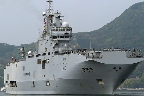Tàu Hải quân Pháp cập cảng căn cứ hải quân Sasebo ở Nagasaki hôm 29/4. (Nguồn: Reuters)