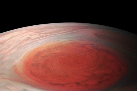 Cận cảnh siêu bão khổng lồ "Vệt đỏ lớn" kỳ thú trên sao Mộc