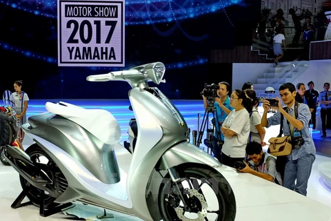 Một mẫu xe tay ga của hãng YAMAHA tại triển lãm Môtô Xe máy Việt Nam lần thứ 2 (Vietnam Motorcycle Show 2017 – VMCS 2017), tháng 5/2017. (Ảnh: Thế Anh/Vietnam+)