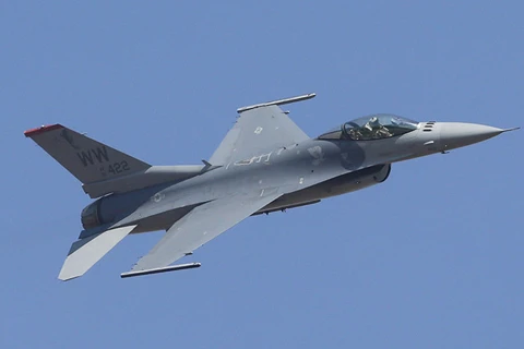 Máy bay chiến đấu F-16. (Nguồn: sputniknews.com)