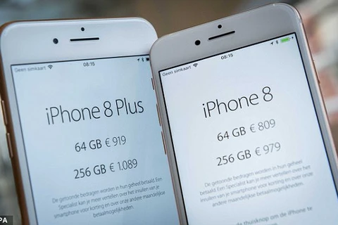 Điện thoại iPhone 8 và iPhone 8 Plus. (Nguồn: EPA)