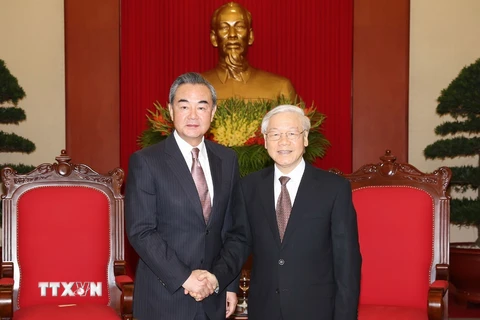 Tổng Bí thư Nguyễn Phú Trọng tiếp Bộ trưởng Ngoại giao Trung Quốc Vương Nghị sang thăm chính thức Việt Nam. (Ảnh: Trí Dũng/TTXVN)