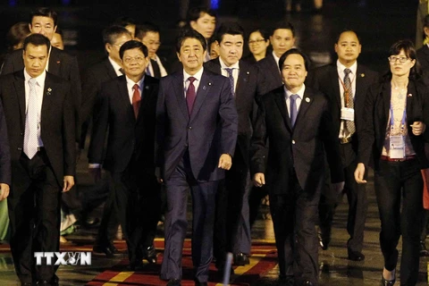 Hình ảnh Thủ tướng Nhật Bản Shinzo Abe đến Đà Nẵng dự APEC 2017