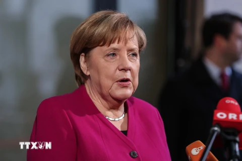 Thủ tướng Đức Angela Merkel trả lời báo giới trước cuộc đàm phán thành lập Chính phủ liên minh tại Berlin ngày 7/1/2018. (Nguồn: THX/TTXVN)
