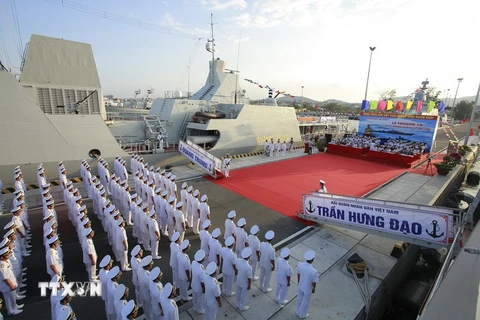 [Video] Lễ thượng cờ hai tàu hộ vệ tên lửa Trần Hưng Đạo, Quang Trung
