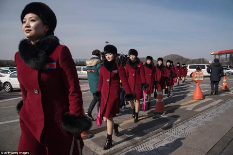 "Đội quân sắc đẹp" lừng danh của Triều Tiên gây náo động Hàn Quốc