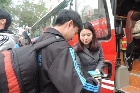Tiễn sinh viên học tập ở Thủ đô về quê đón Tết. Ảnh minh họa. (Nguồn: thanhdoanhanoi.gov.vn)