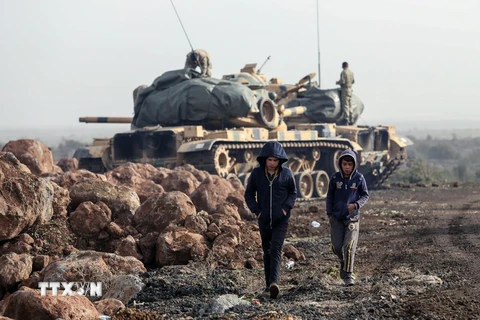 Xe quân sự Thổ Nhĩ Kỳ tại Afrin, Syria ngày 22/1. (Nguồn: THX/TTXVN)