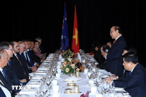 Thủ tướng Nguyễn Xuân Phúc phát biểu tại buổi gặp gỡ. (Ảnh: Thống Nhất/TTXVN)