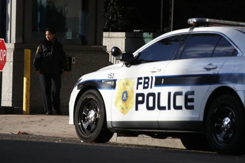 Xe của FBI đỗ trước một cơ quan công quyền ở Washington, DC. (Nguồn: Getty Images)