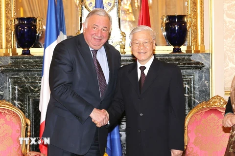 Tổng Bí thư Nguyễn Phú Trọng hội kiến với Chủ tịch Thượng viện Pháp Gérard Larcher. (Ảnh: Trí Dũng/TTXVN)