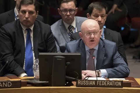 Đại sứ Nga tại Liên hợp quốc Vassily Nebenzia phát biểu trong phiên họp công khai của Hội đồng Bảo an về tình hình Syria, ngày 9/4. (Nguồn: AFP)