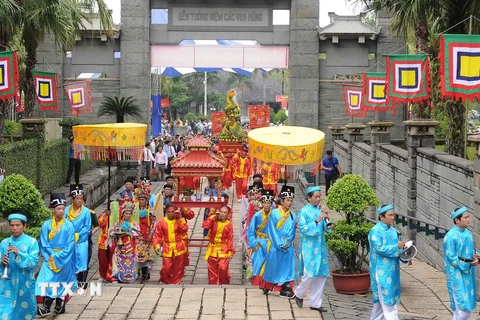 Lễ Giỗ tổ Hùng Vương năm 2017 ở Thành phố Hồ Chí Minh. (Ảnh: An Hiếu/TTXVN)