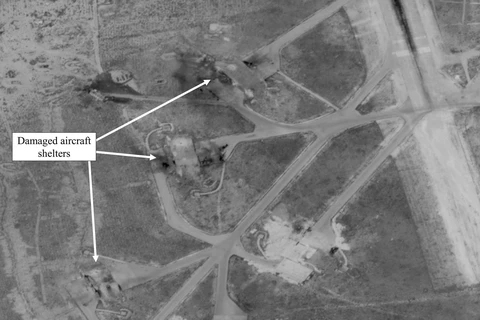 Vị trí căn cứ quân sự Shayrat qua ảnh chụp vệ tinh. (Nguồn: EPA)