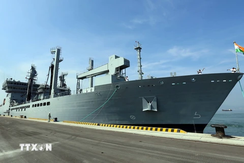 Cận cảnh ba tàu hải quân Ấn Độ cập cảng thăm thành phố Đà Nẵng