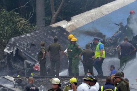 Hiện trường vụ rơi máy bay của hãng Damojh gần La Habana. (Nguồn: AFP)