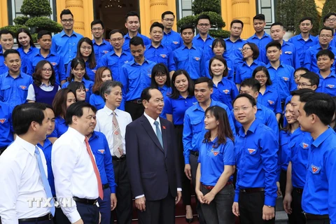 Chủ tịch nước Trần Đại Quang gặp mặt thanh niên tiên tiến làm theo lời Bác Khối các Cơ quan Trung ương. (Ảnh: Nhan Sáng/TTXVN)