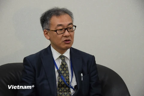 Ông Fumio Shimizu, Phó Cục trưởng Cục Các vấn đề châu Á và châu Đại dương, thuộc Bộ Ngoại giao Nhật Bản. (Ảnh: Nguyễn Tuyến/Vietnam+)