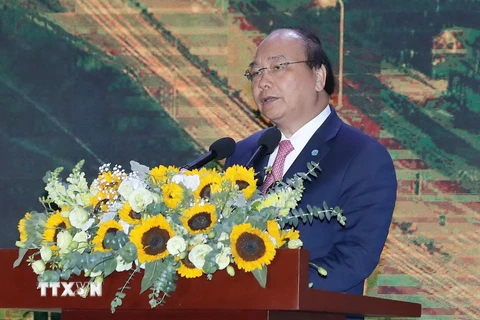 Thủ tướng Nguyễn Xuân Phúc phát biểu chỉ đạo tại hội nghị. (Ảnh: Thống Nhất/TTXVN)