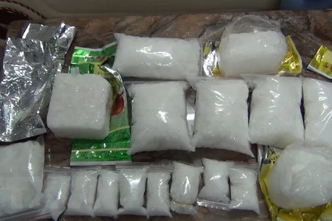 Thanh Hóa bắt vụ vận chuyển 2kg ma túy đá và 4.000 viên hồng phiến