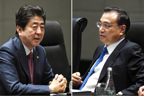 Thủ tướng Nhật Bản Shinzo Abe và Thủ tướng Trung Quốc Lý Khắc Cường. (Nguồn: Kyodo)