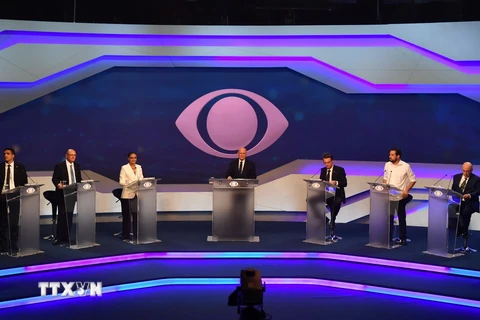 Các ứng cử viên Tổng thống Brazil tham gia buổi tranh luận trực tiếp trên truyền hình ở Sao Paulo ngày 9/8. (Nguồn: AFP/TTXVN) 