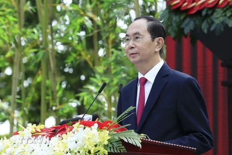 Chủ tịch nước Trần Đại Quang đọc diễn văn kỷ niệm 130 năm Ngày sinh Chủ tịch Tôn Đức Thắng. (Ảnh: Nhan Sáng/TTXVN)