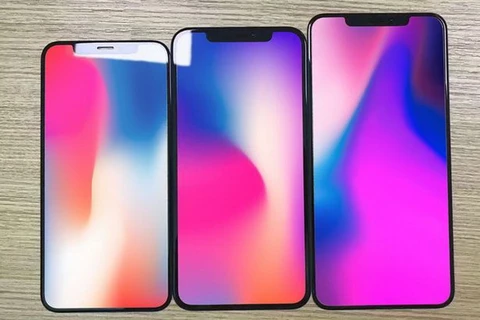 Ba mô hình được cho là của ba mẫu iPhone 2018. (Nguồn: Ben Geskin /Twitter)