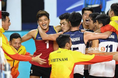 Thua "sốc" đội bóng chuyền Việt Nam, HLV tuyển Trung Quốc nói gì?