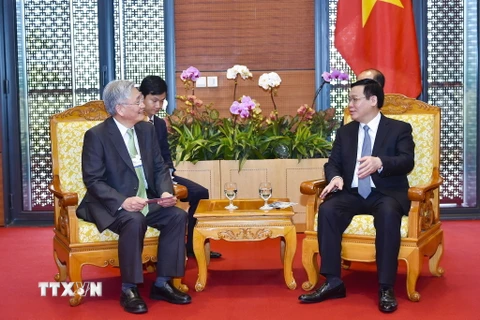 Phó Thủ tướng Vương Đình Huệ tiếp ông Ken Kawai, Phó Chủ tịch điều hành Tập đoàn Mitsubishi Heavy Industry (Nhật Bản). (Ảnh: Lâm Khánh/TTXVN)