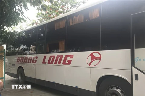 Quảng Nam: Phát hiện xe khách chở hơn 2.000 bao thuốc lá nhập lậu