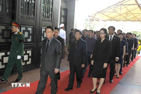Hình ảnh đoàn TTXVN viếng Chủ tịch nước Trần Đại Quang
