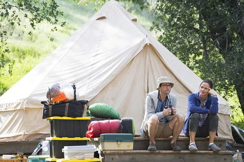 Sêri hài mới của HBO đe dọa khiến bạn hết...muốn đi cắm trại