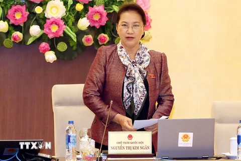 Chủ tịch Quốc hội Nguyễn Thị Kim Ngân phát biểu bế mạc Phiên họp thứ 28 của Ủy ban Thường vụ Quốc hội. (Ảnh: Trọng Đức/TTXVN)