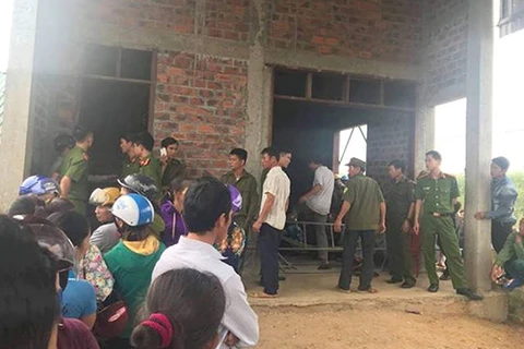 4 người trong một gia đình chết trong tư thế treo cổ ở Hà Tĩnh