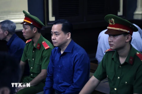 Bị cáo Phan Văn Anh Vũ (tức Vũ “nhôm”) tại phiên tòa. (Ảnh: Thành Chung/TTXVN)