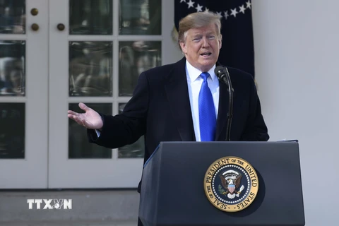 Tổng thống Mỹ Donald Trump ban bố tình trạng khẩn cấp quốc gia trong cuộc họp báo tại Nhà Trắng ở Washington DC., ngày 15/2/2019. (Nguồn: THX/TTXVN)
