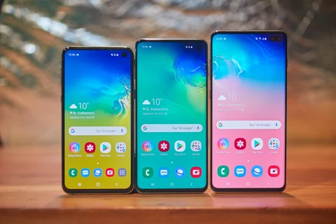 Bộ ba mẫu điện thoại mới thuộc dòng Galaxy S10 của Samsung. (Nguồn: Cnet)