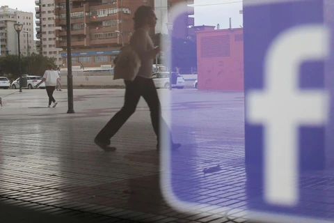 Facebook vẫn đang vật lộn với những cáo buộc lạm dụng dữ liệu người dùng. (Nguồn: Getty Images)